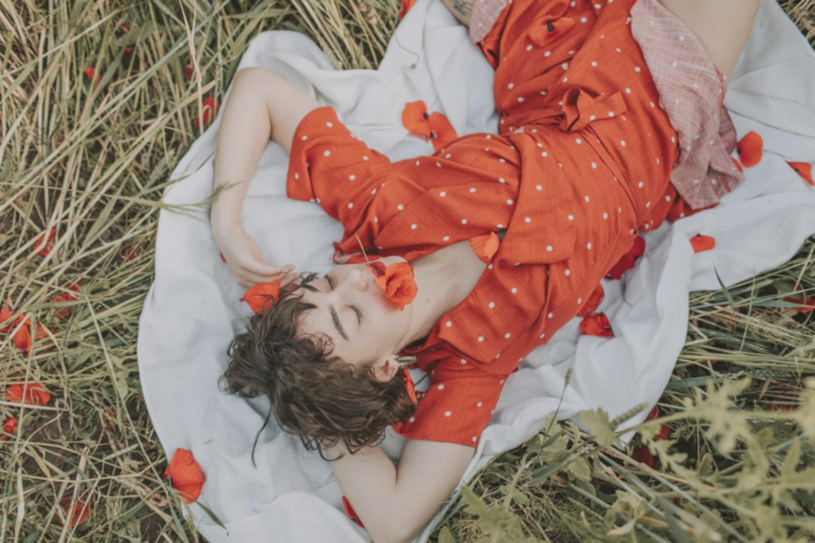 Applicazione professionale di tecniche di makeup base